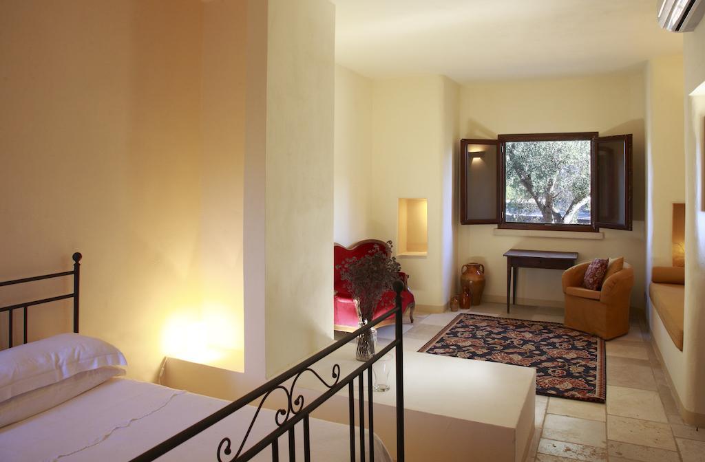 Santa Maria Del Morige Relais Vila Galatone Quarto foto